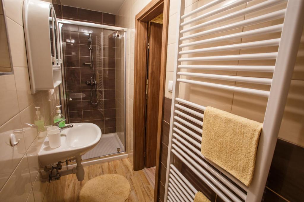 Privat Gazda Pension - Apartment With Balcony