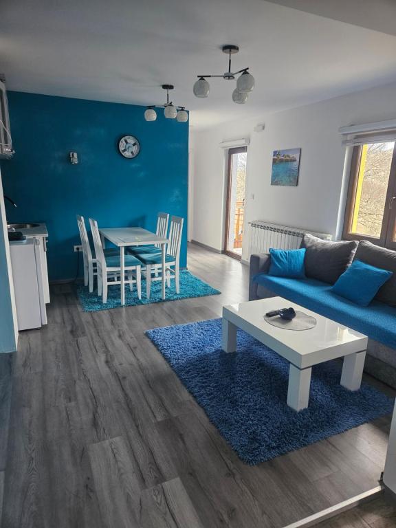 Khu vực ghế ngồi tại Apartmani NINA Zlatar