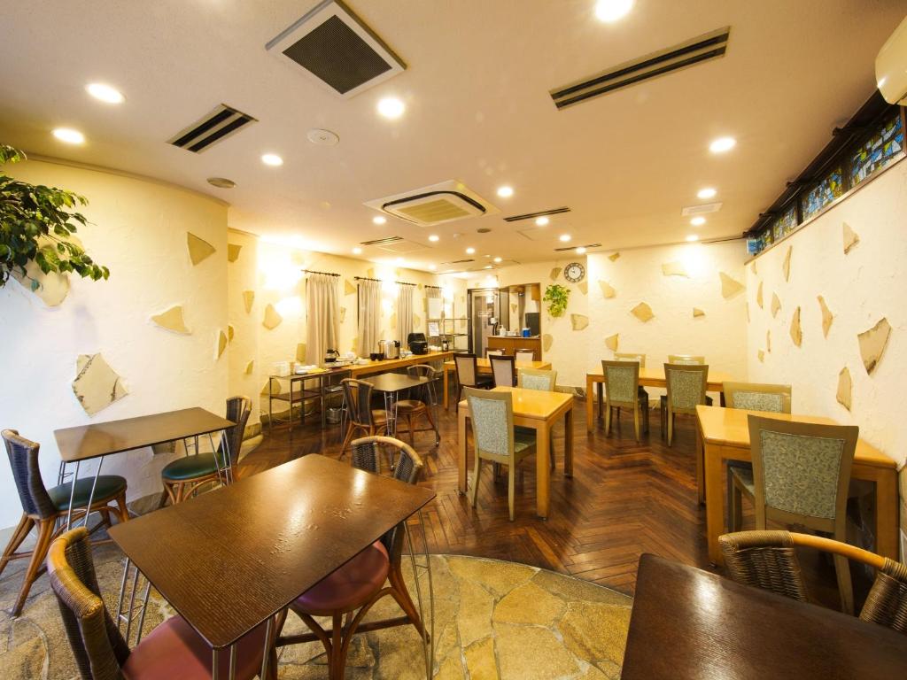 Restaurace v ubytování APA Hotel Kanku-Kishiwada