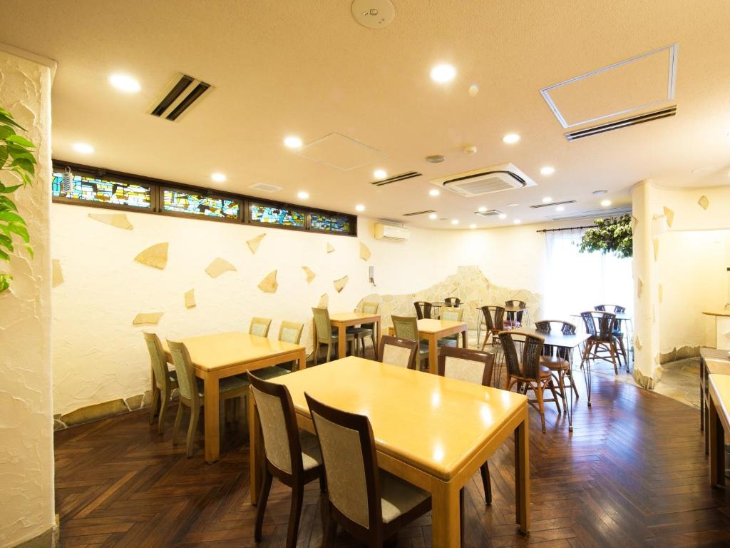 Restaurace v ubytování APA Hotel Kanku-Kishiwada