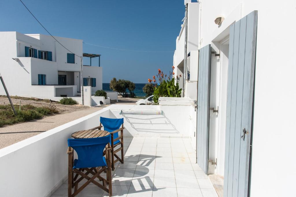 Balkón alebo terasa v ubytovaní V-rooms in Milos Cyclades