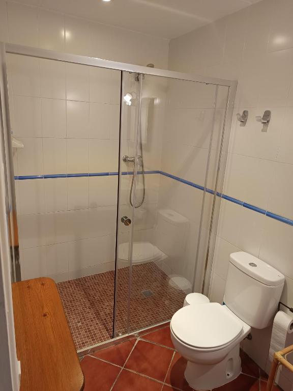 Turismo Rural Calaliu - Triple Room With Private Bathroom