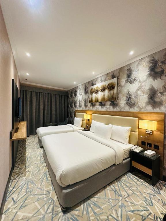 SKY PARK HOTEL - Resim 7