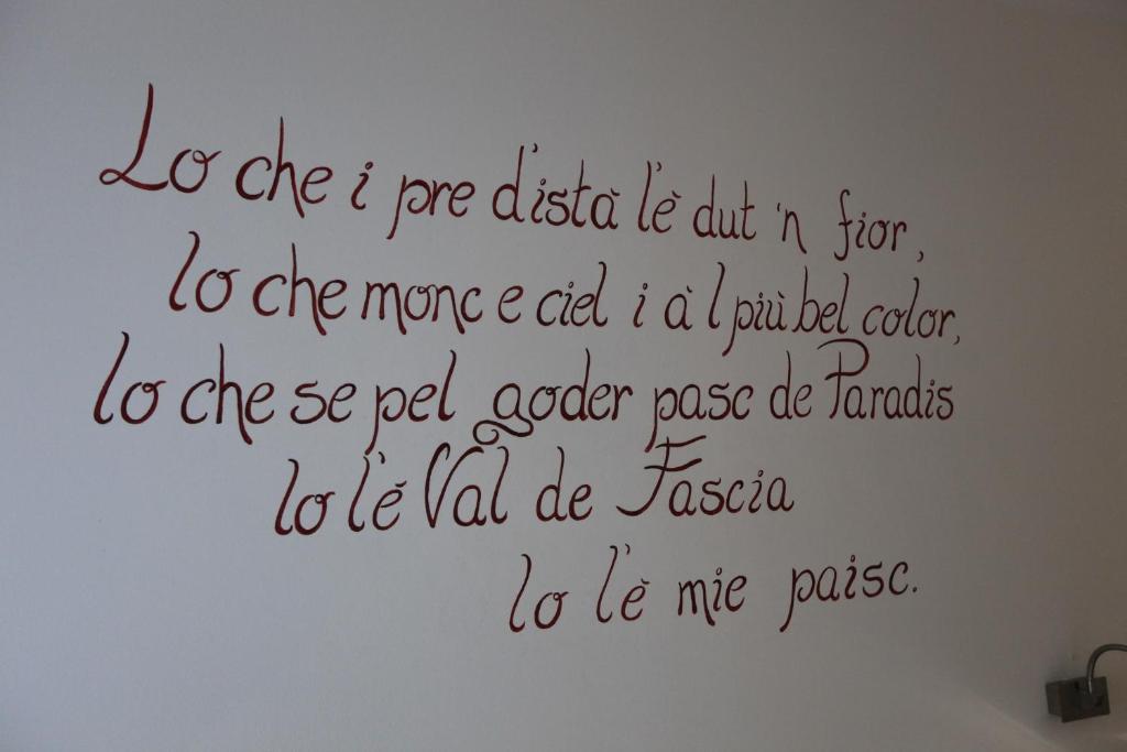 Fotografie z fotogalerie ubytování Garnì Ladin v destinaci Vigo di Fassa