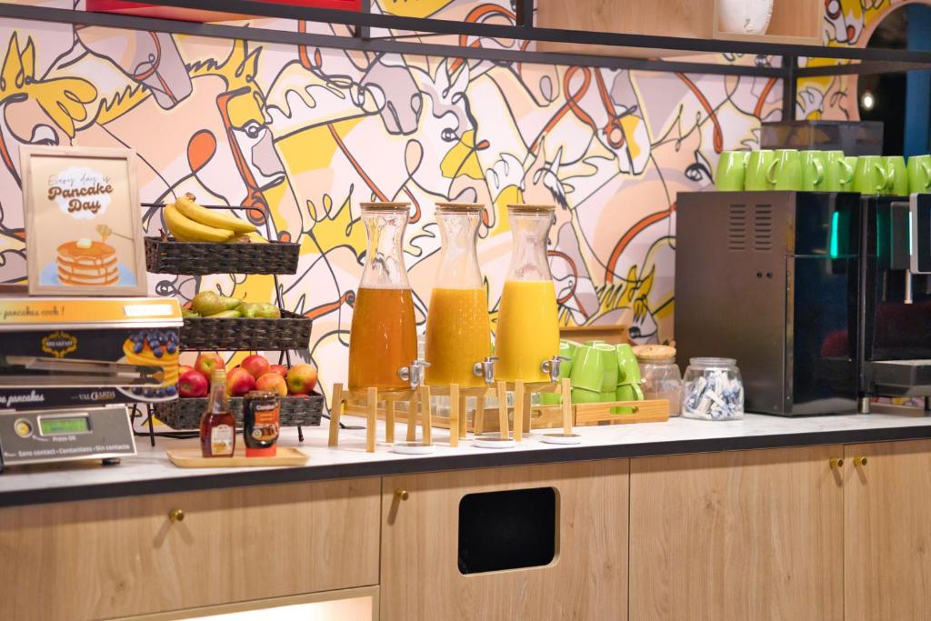 B&B HOTEL Brussels Centre Louise - Resim 28