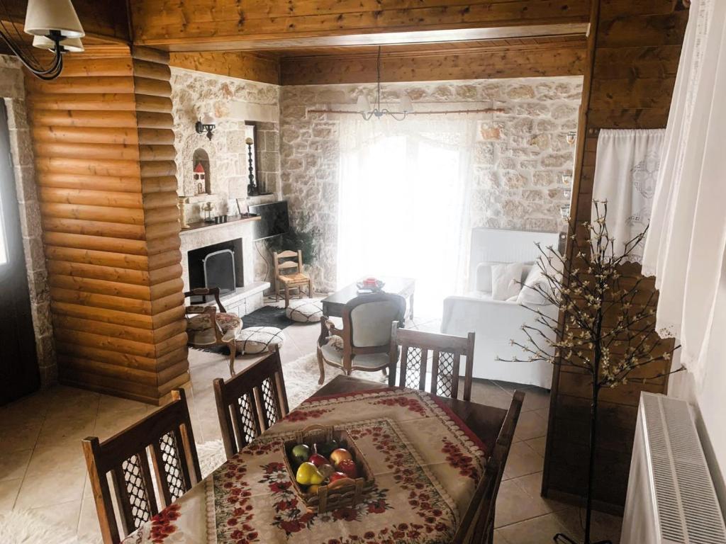Kuchyň nebo kuchyňský kout v ubytování Stonehouse dome Lagadia