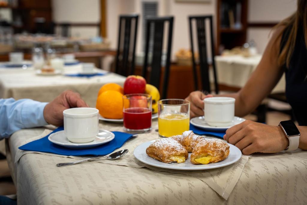 Hotel Iris - Resim 43