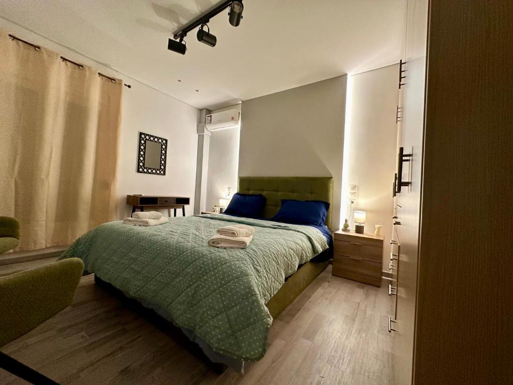 Fully Renovated Apartment In The Heart Of Athens