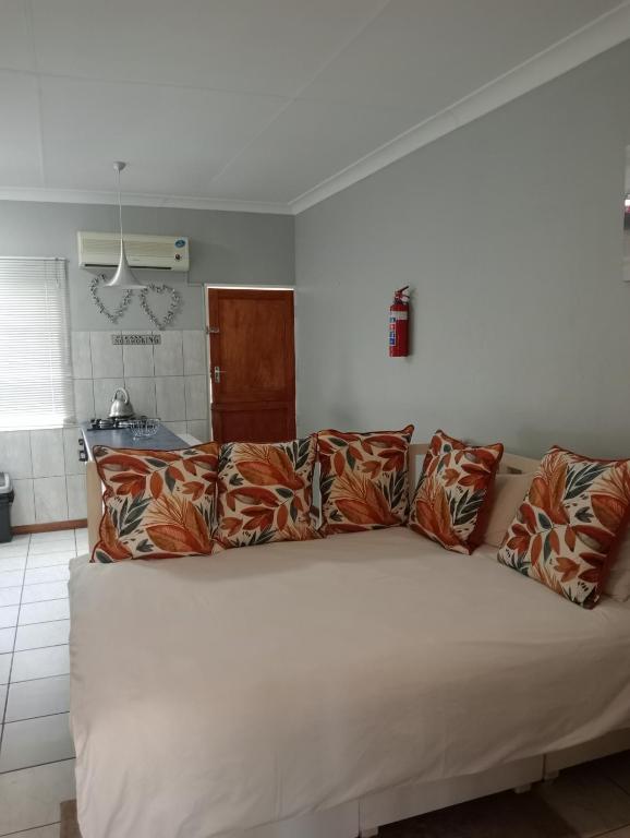 A Cherry Lane Self Catering and B&B - Appartement