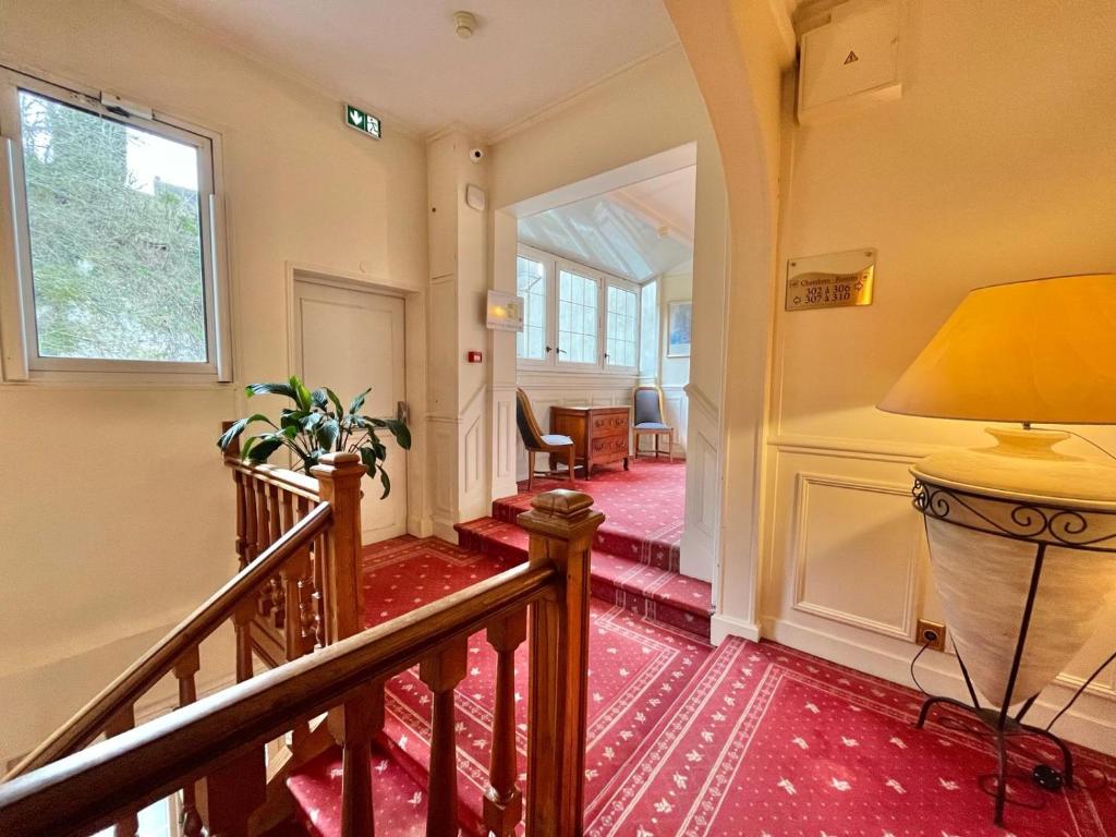 Fotografie z fotogalerie ubytování Logis Hôtel Le Rivage v destinaci Gien