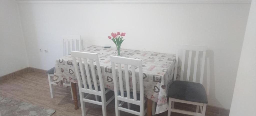 Apartman Lazovic - Housity