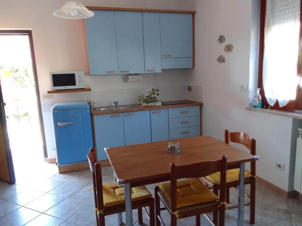 Kuchnia lub aneks kuchenny w obiekcie A casa di Iole