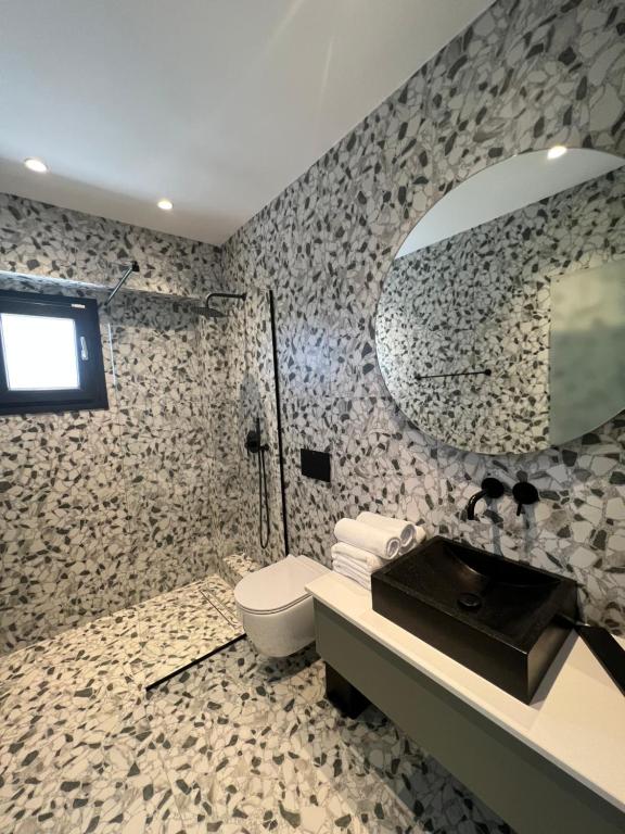 Charisma Boutique Hotel - 3