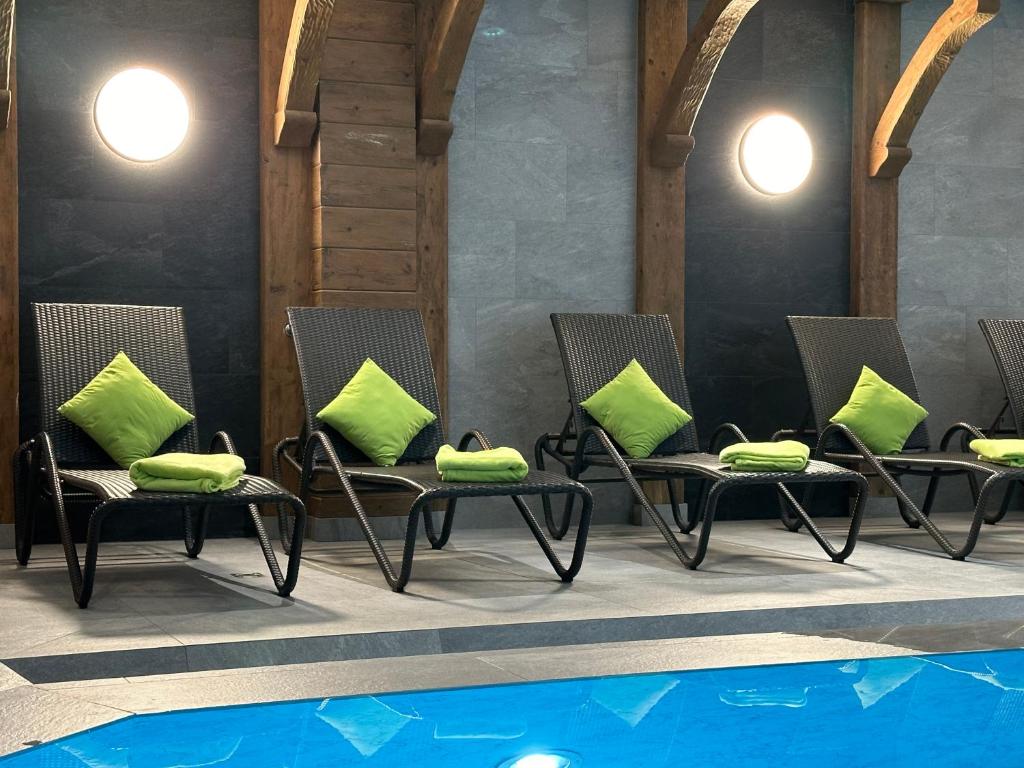 Bazén v ubytování Hotel Hubertushof - Ihr Hotel mit Herz nebo v jeho okolí