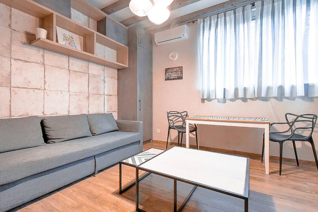 Istumisnurk majutusasutuses 1bdr Trendy Interior Vitoshka Area Ac