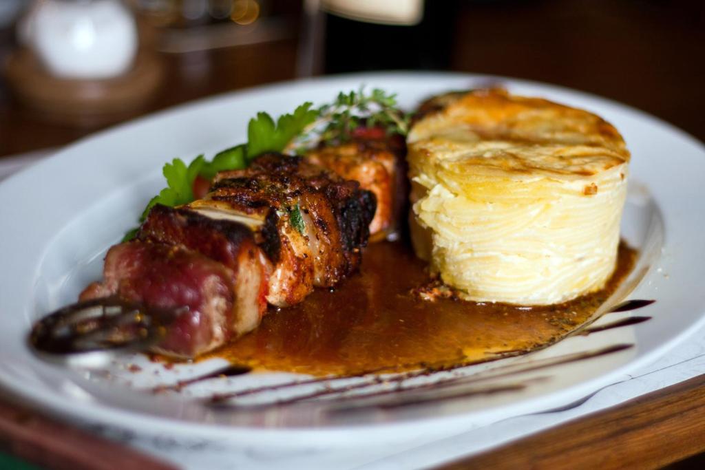 Hotel U Simla - Resim 38