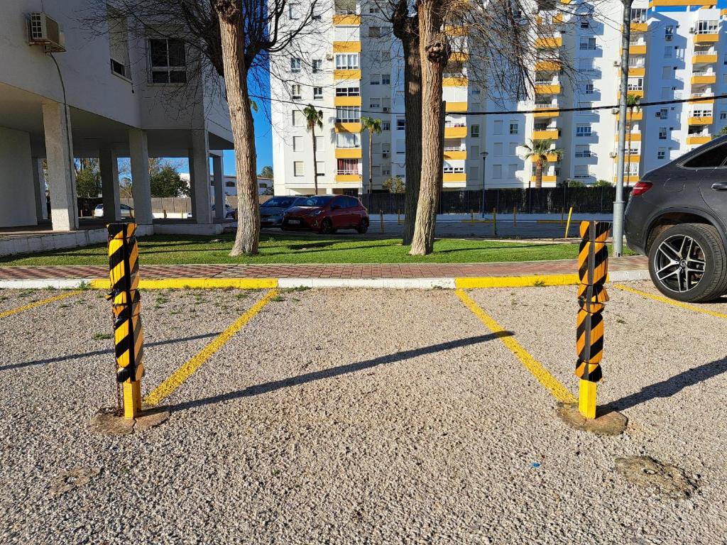 Zdjęcie z galerii obiektu Ático primera línea de playa con vistas al mar-Climatizado-Wifi-Parking w mieście El Puerto de Santa María
