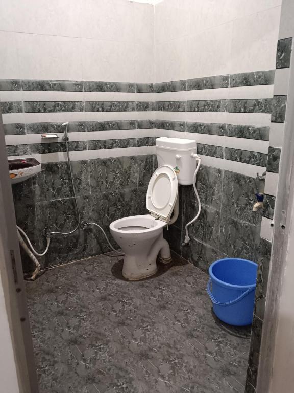 Koupelna v ubytování Ramrameti Homestay