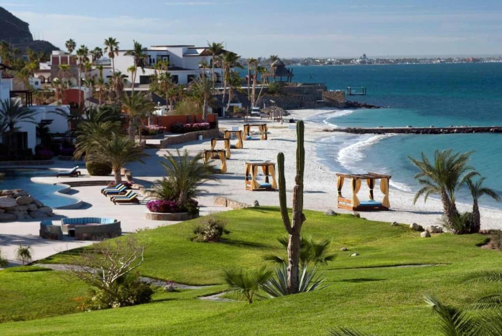 Luxury Oceanfront Condo at El Caimancito Beach, La Paz (updated prices 2024)