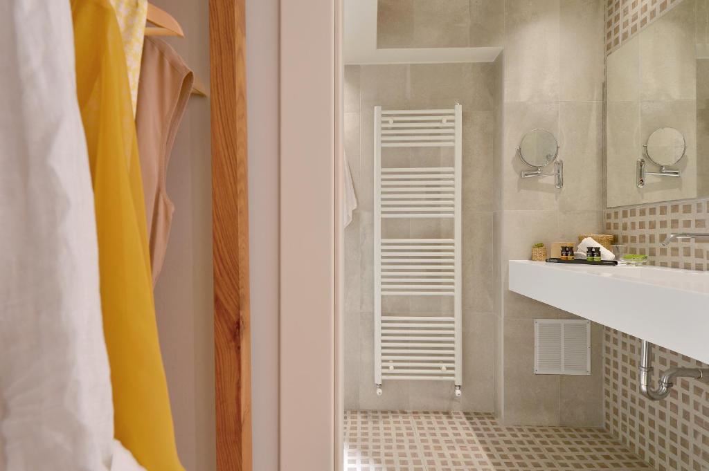 MIRIVILI hospitality & wellness - 4