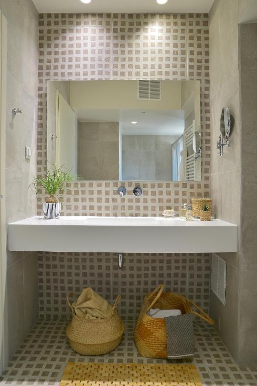 MIRIVILI hospitality & wellness - 7