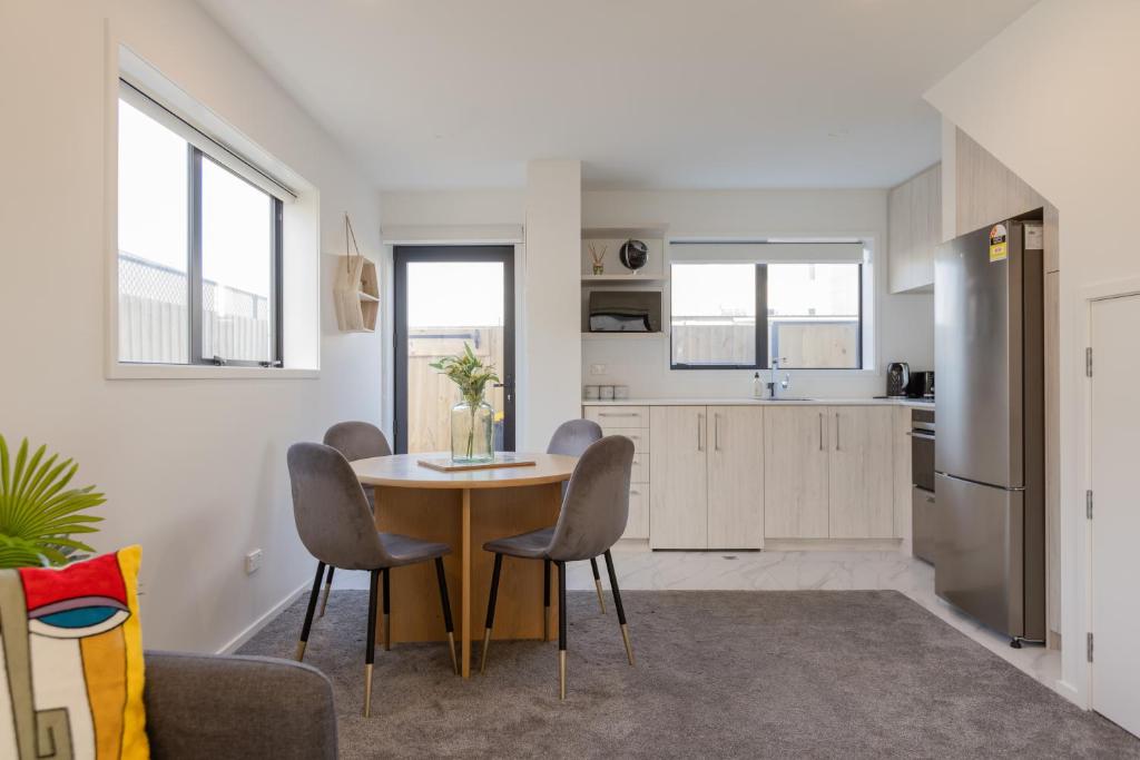 Luxury 2 Bedroom Townhouse By Hagley Park In CBD - Resim 25