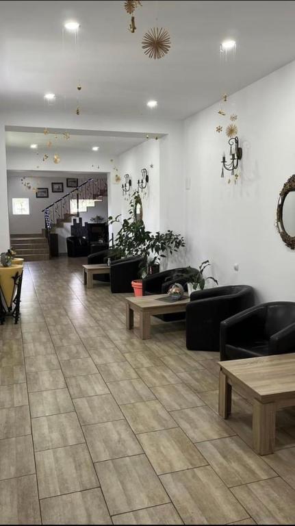 Hanul Izvorul Rece Sinaia - Resim 7