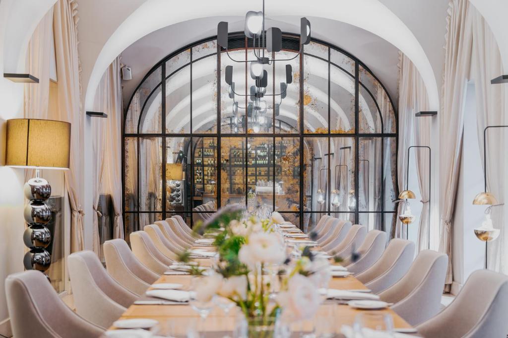 Mamaison Le Regina Boutique Hotel - Resim 30