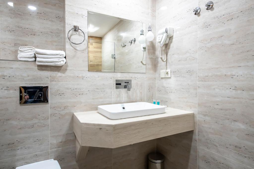 Koupelna v ubytování Metekhi Boutique Hotel