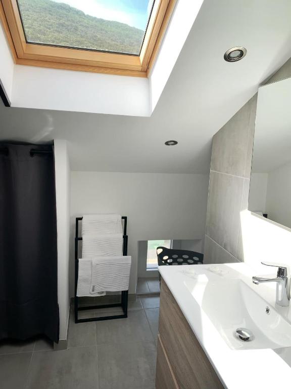 LE RELAIS DES COLS - Tweepersoonskamer Met Een Eigen Buitenbadkamer