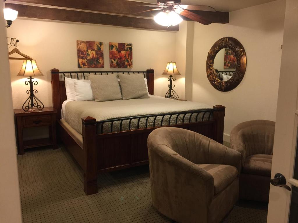 Letto o letti in una camera di The Lodge on Route 66