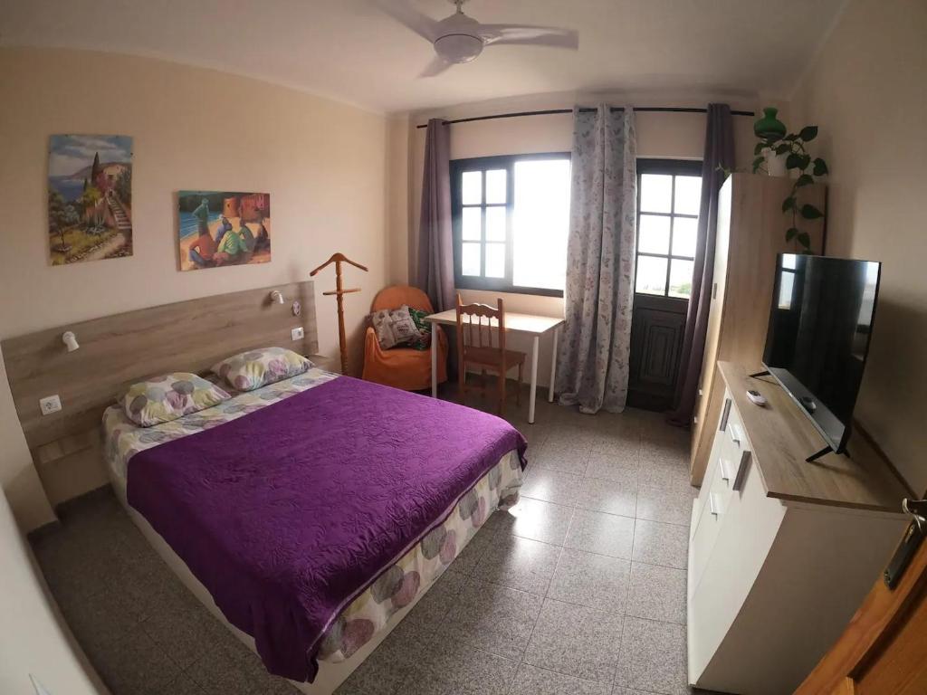 Postel nebo postele na pokoji v ubytování Double Room at Villa Lila