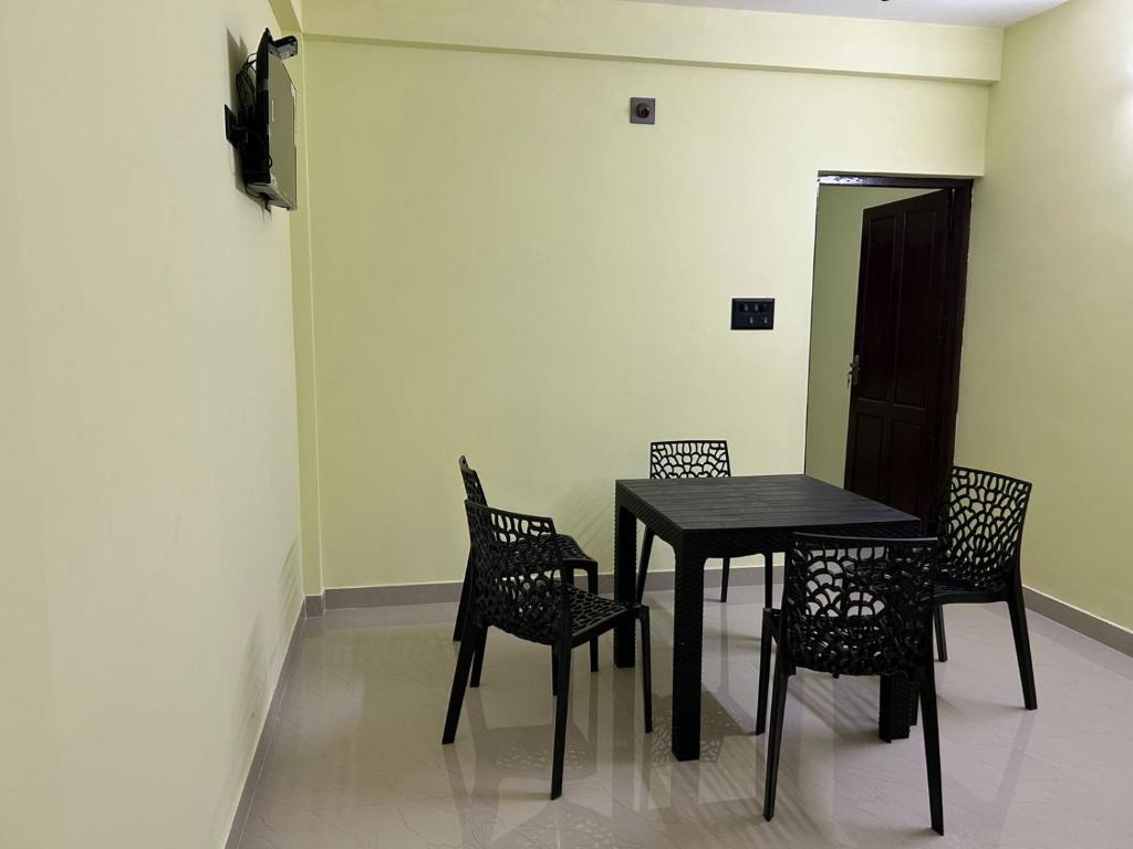D NEST - Deluxe Studio