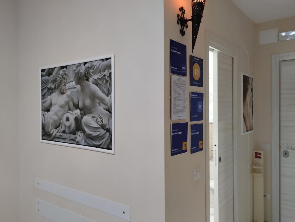 Fotografie z fotogalerie ubytování OLYMPUS ROOM v destinaci Tropea