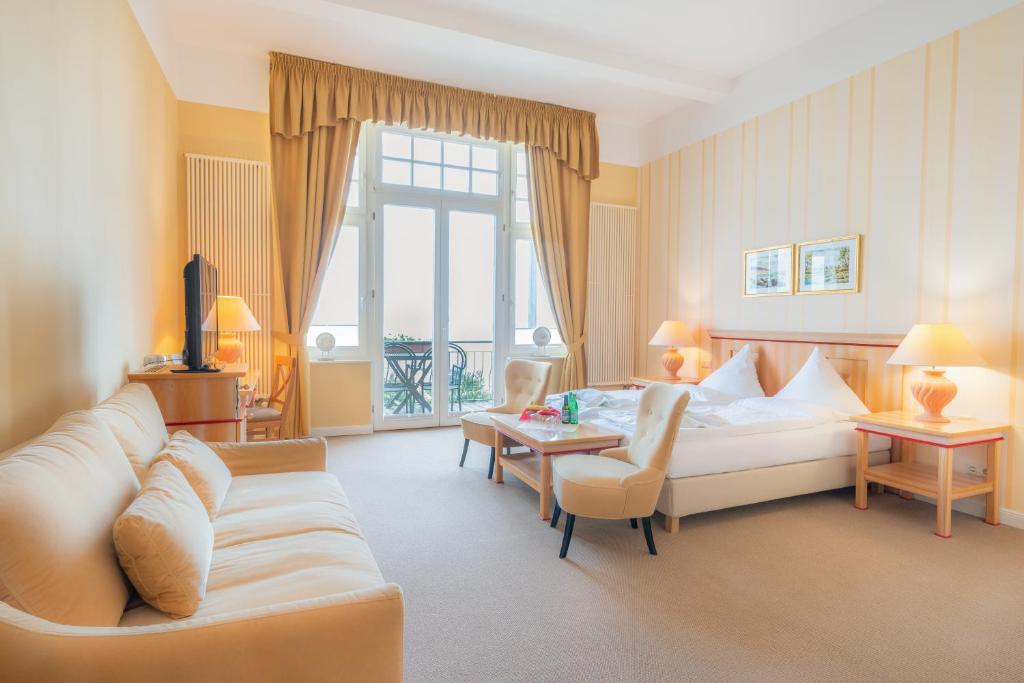 Strandhotel Möwe - 海景舒适双人间 - 带阳台或露台