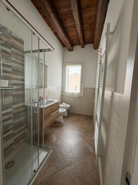 Koupelna v ubytování Casa Toè Quinto