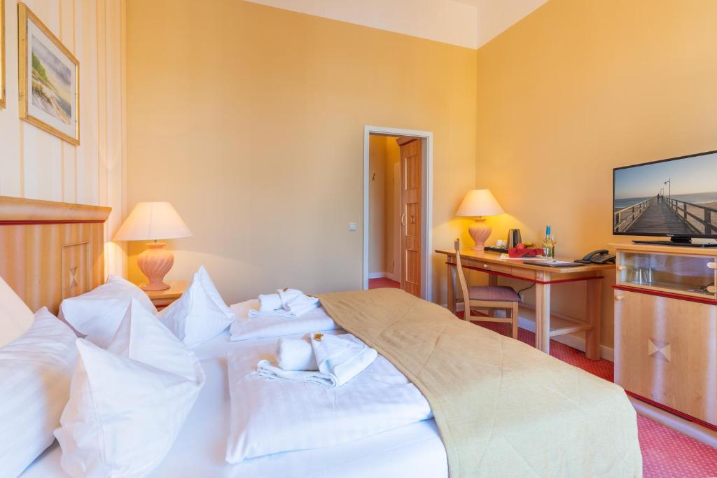 Strandhotel Möwe - Quarto Duplo Com Varanda Ou Terraço E Vista Terra