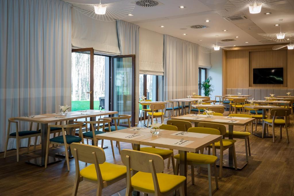 Restaurace v ubytování Hotel Morski Widok