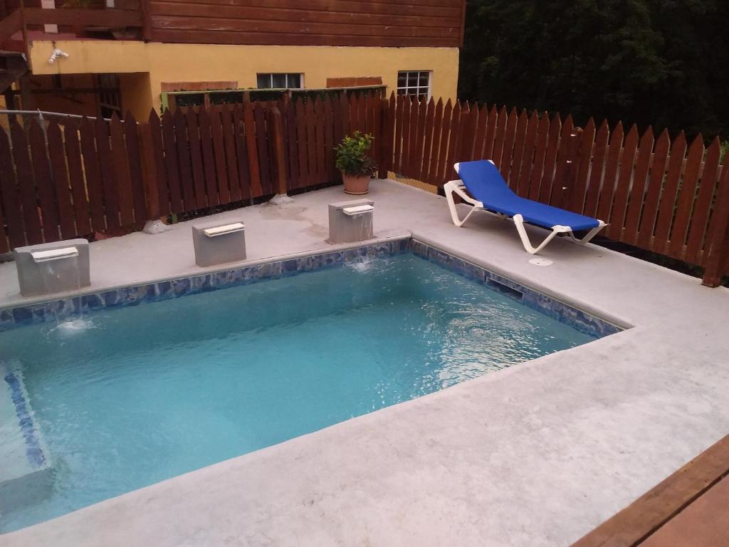 Bazén v ubytování Apartment Joanna nebo v jeho okolí
