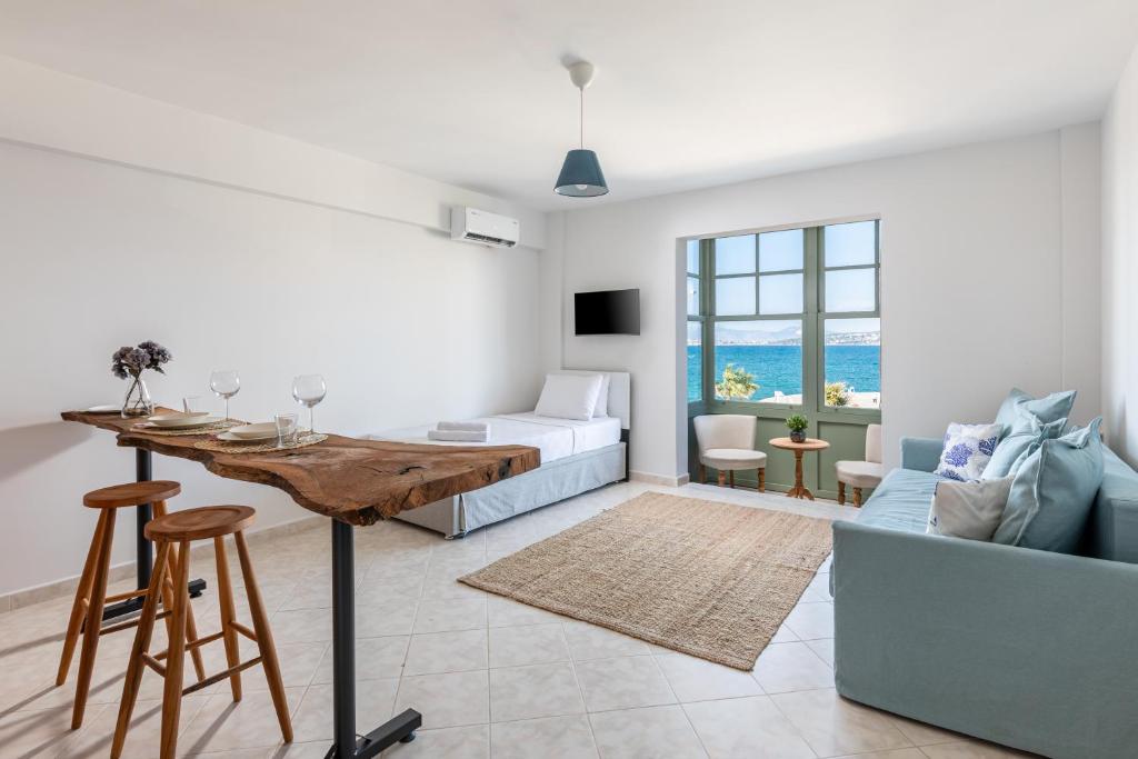Cumbalıca Beach Hotel - Deluxe Suite With Sea View