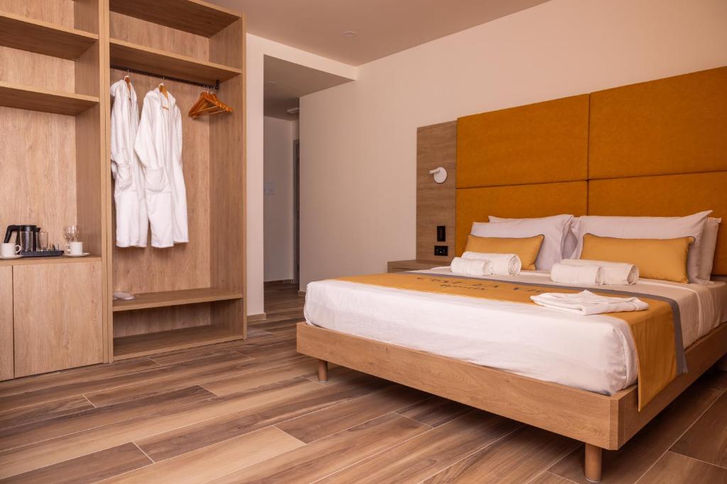 C'est La Vie Boutik Swieqi - 17