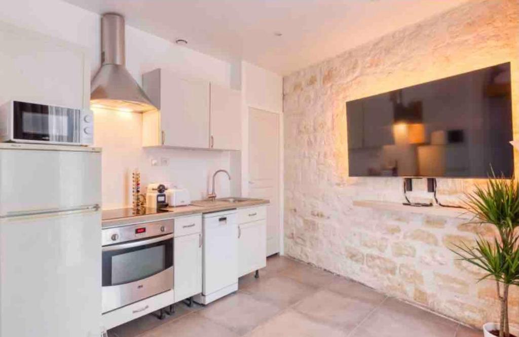 Photo de la galerie de l'établissement Studio Proche Metro 7, à Ivry-sur-Seine