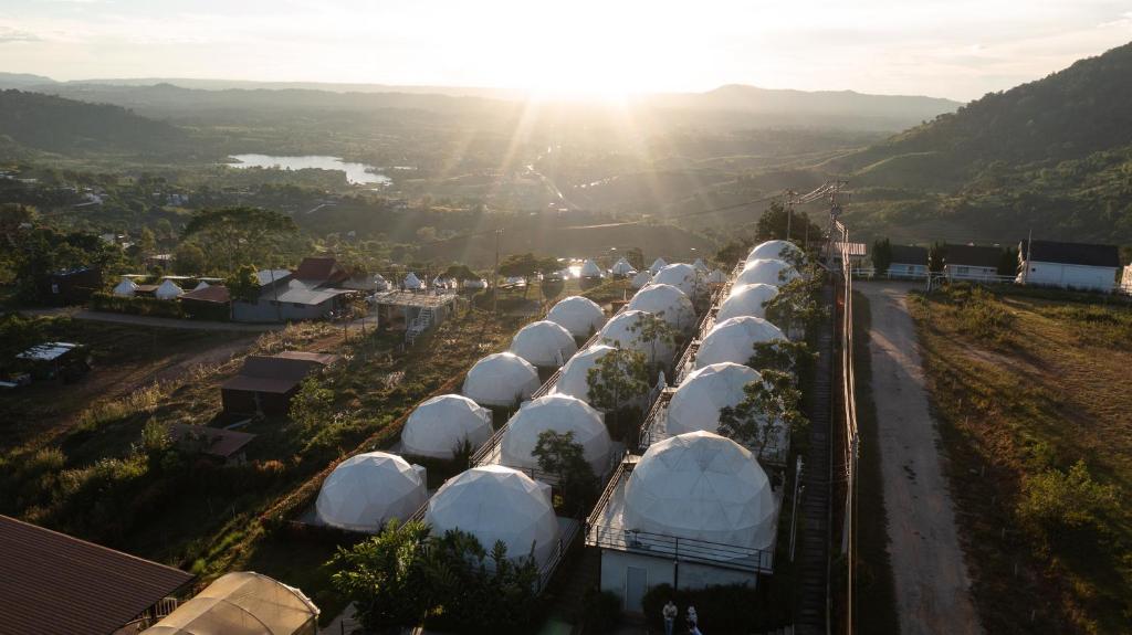 Příroda nedaleko luxury tent