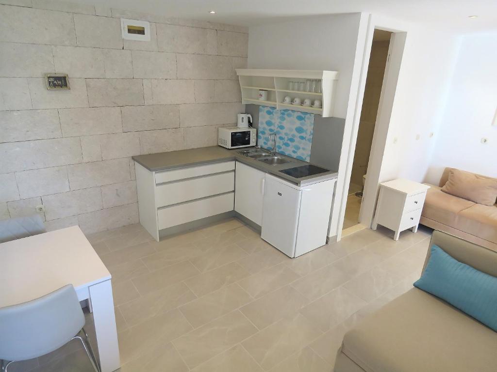 Kuchyňa alebo kuchynka v ubytovaní Apartment Esperansa