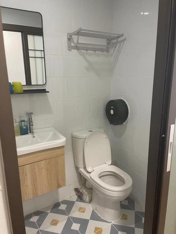Bilik mandi di Hong Kong Hostel