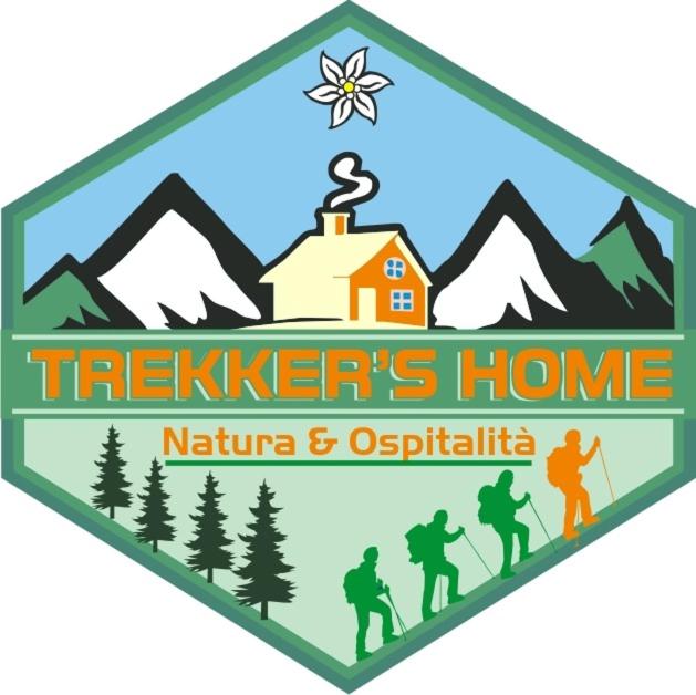 a logo for a trailkers home nuna and osprettils at Casa Vacanza L'infinito per escursionisti - gruppi e famiglie in Pessinetto