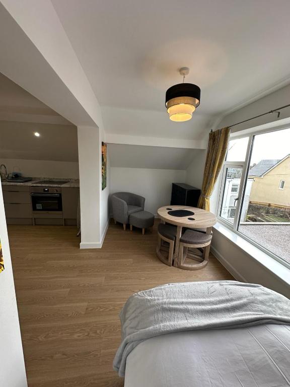 The Highmead - Twin Room