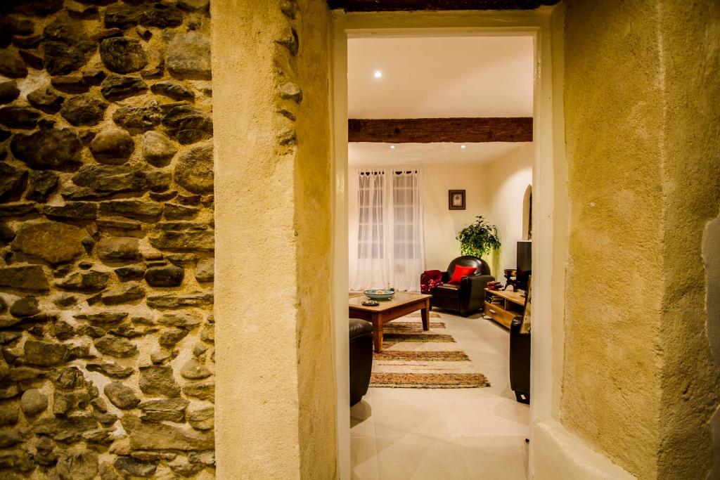 Photo de la galerie de l'établissement maison du bonheur, à Carcassonne