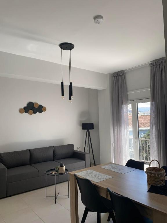Kidonias apartment