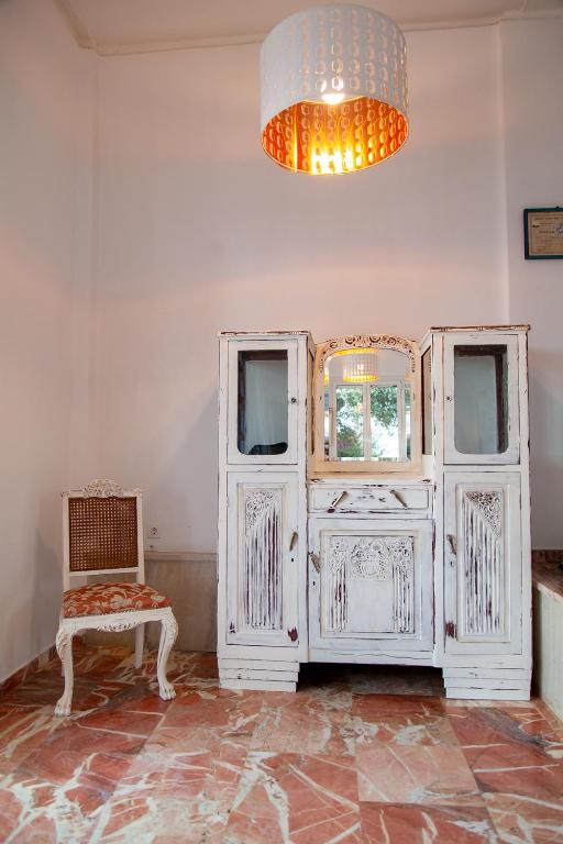 A television and/or entertainment centre at Villa Moby Dick